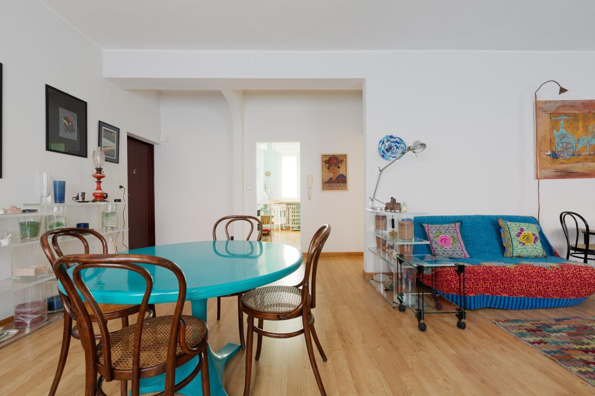 Milan-Linate Apartment With Balcony Exterior photo